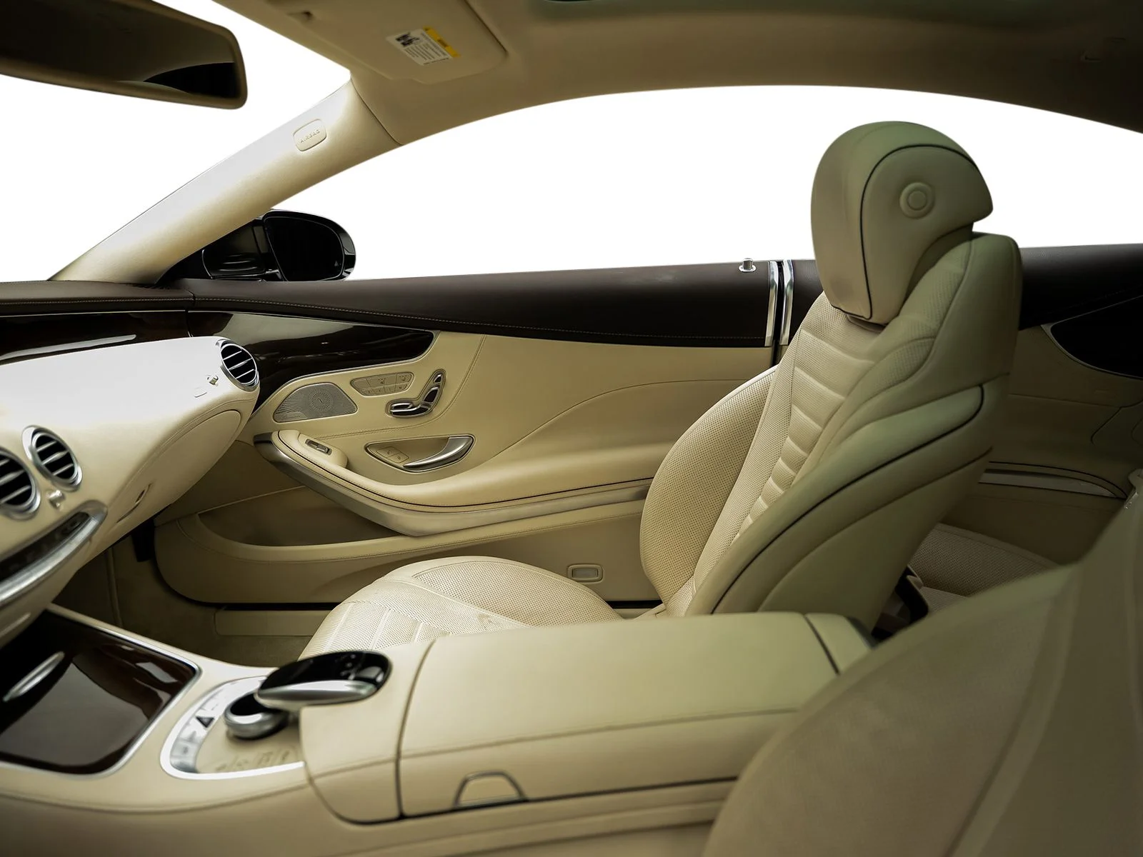 Used 2015 White Mercedes-Benz S 550 image 57