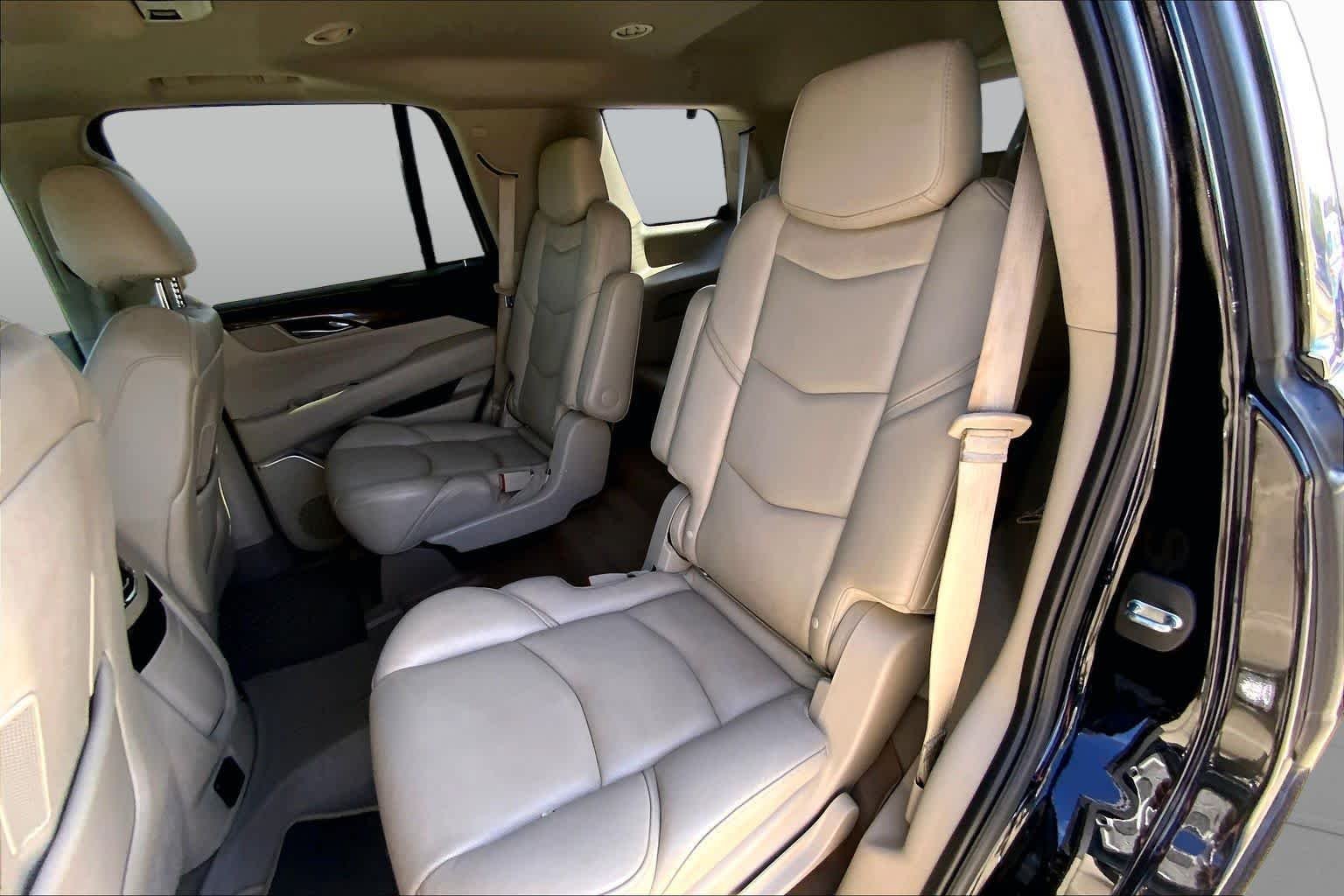 2019 Cadillac Escalade Premium Luxury - Photo 21