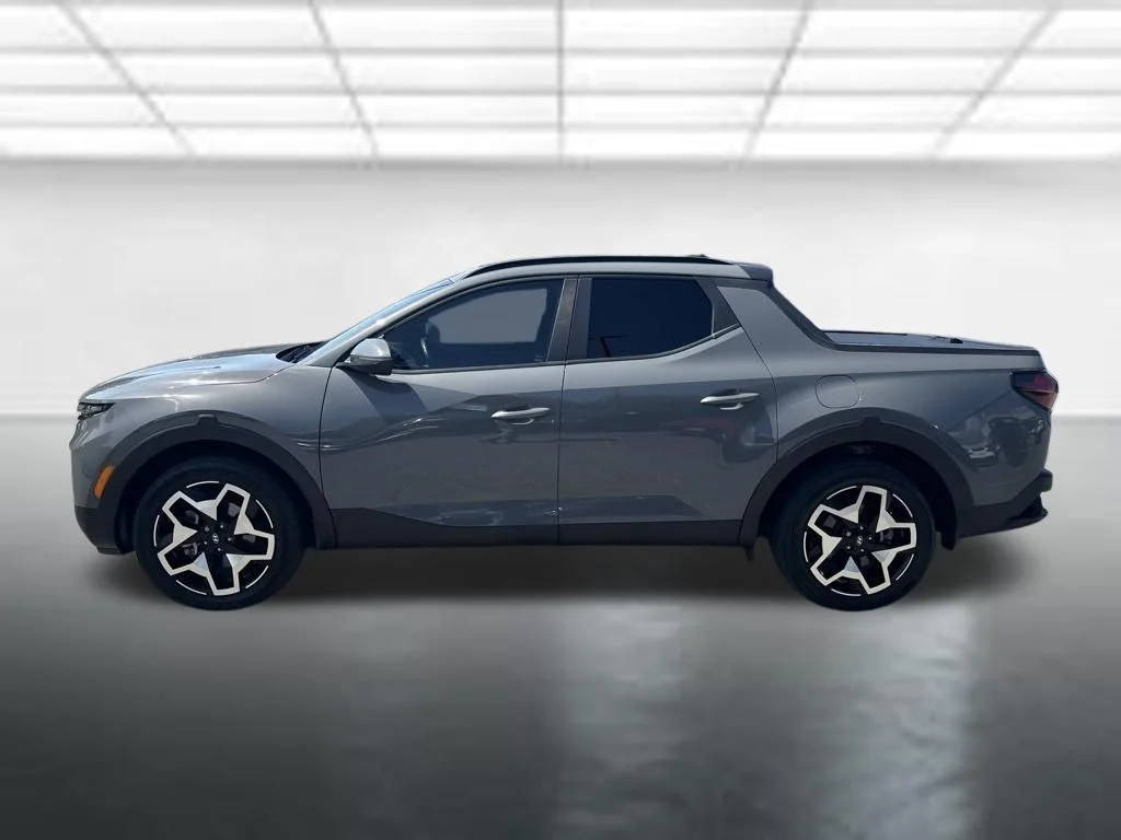 Used 2022 Gray Hyundai Limited image 2