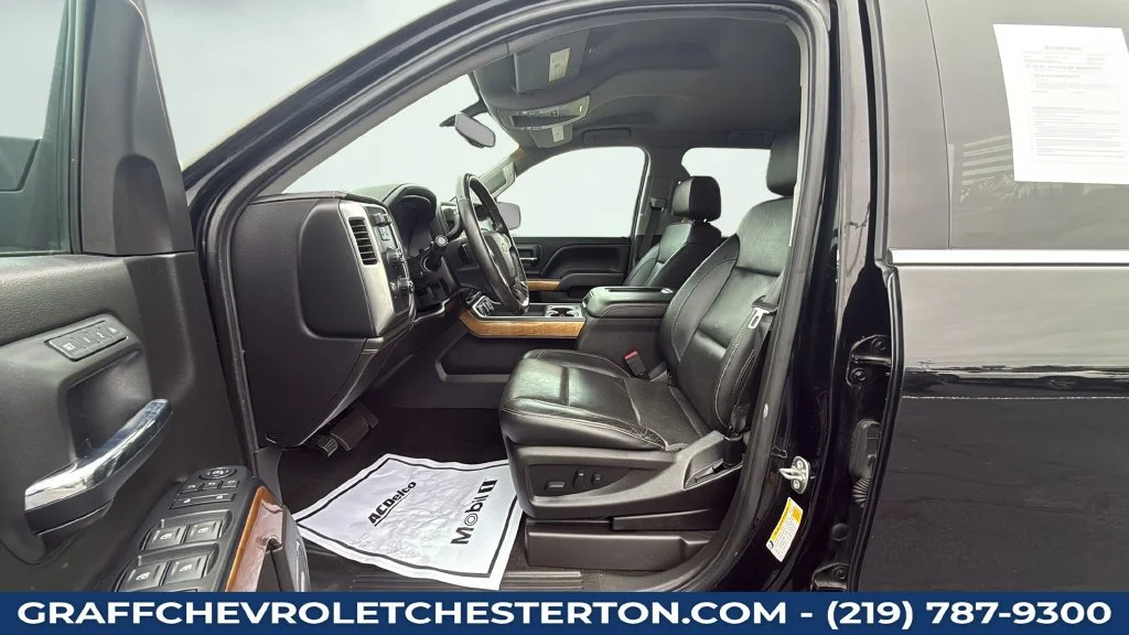 Used 2018 BLACK Chevrolet LTZ image 21
