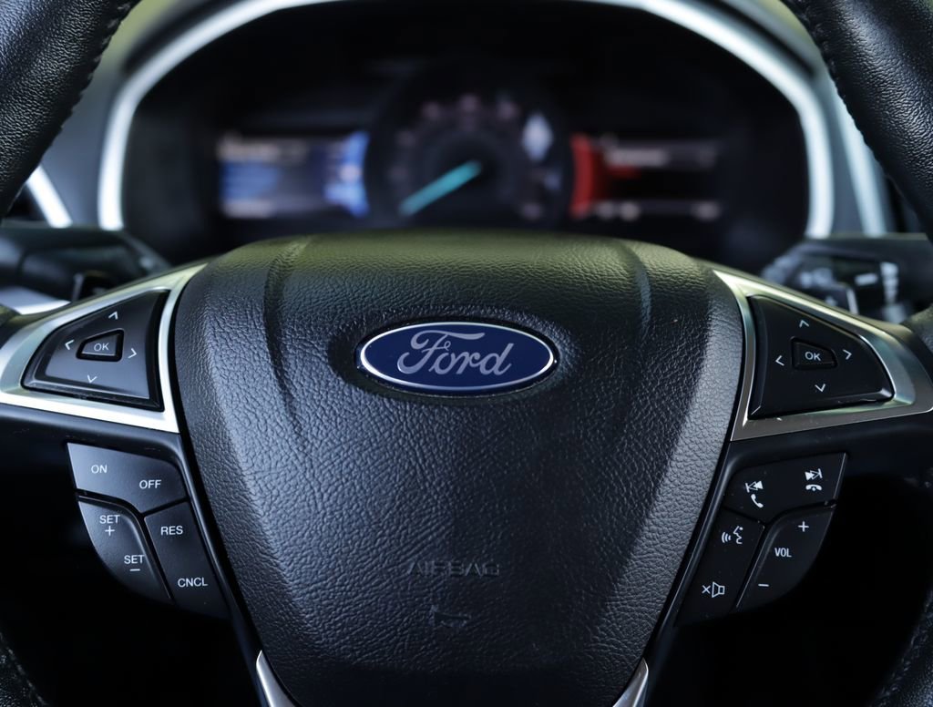 Used 2017 White Ford SEL image 10