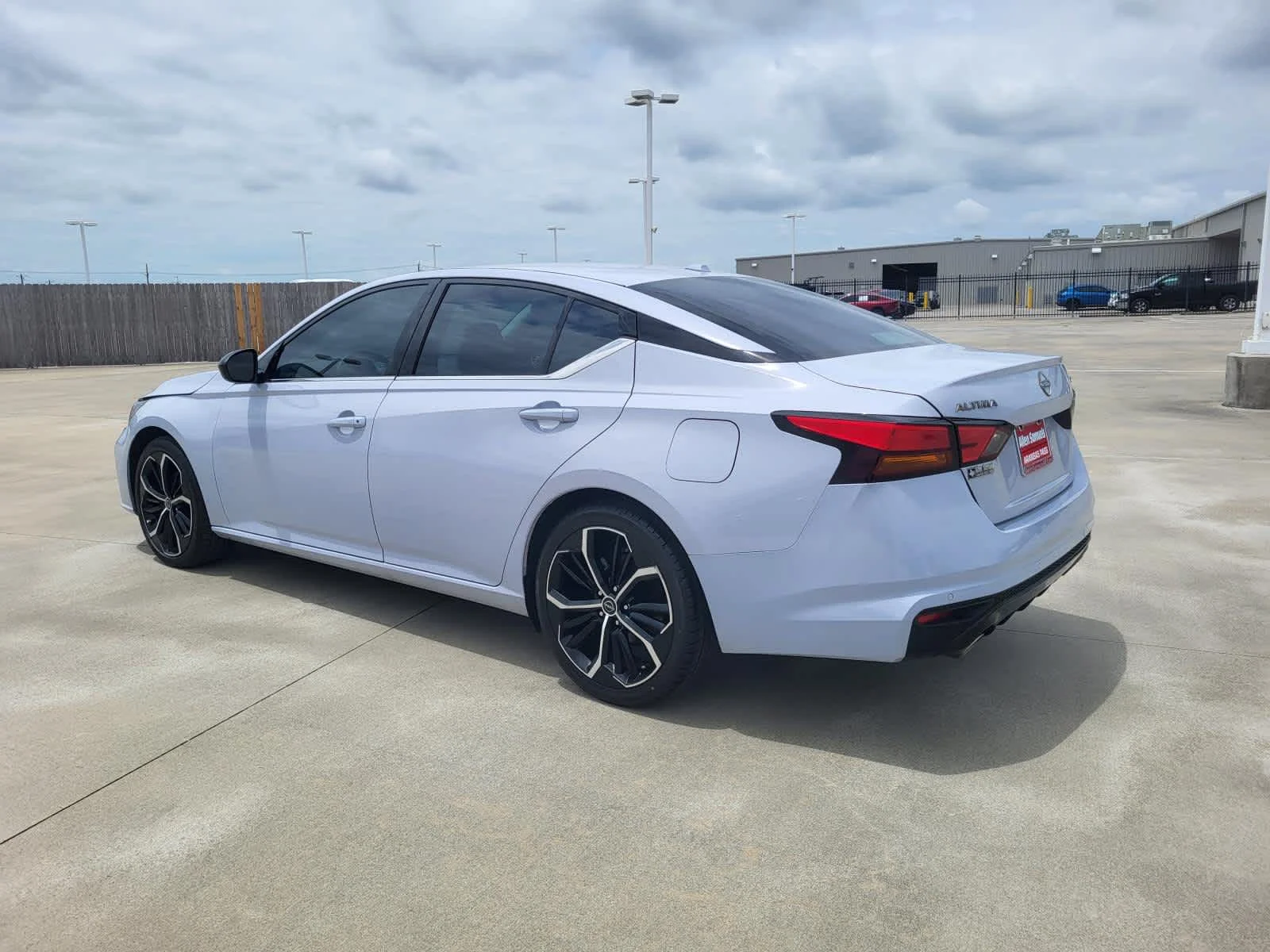 Used 2024 Gray Sky Pearl Nissan 2.5 SR image 3