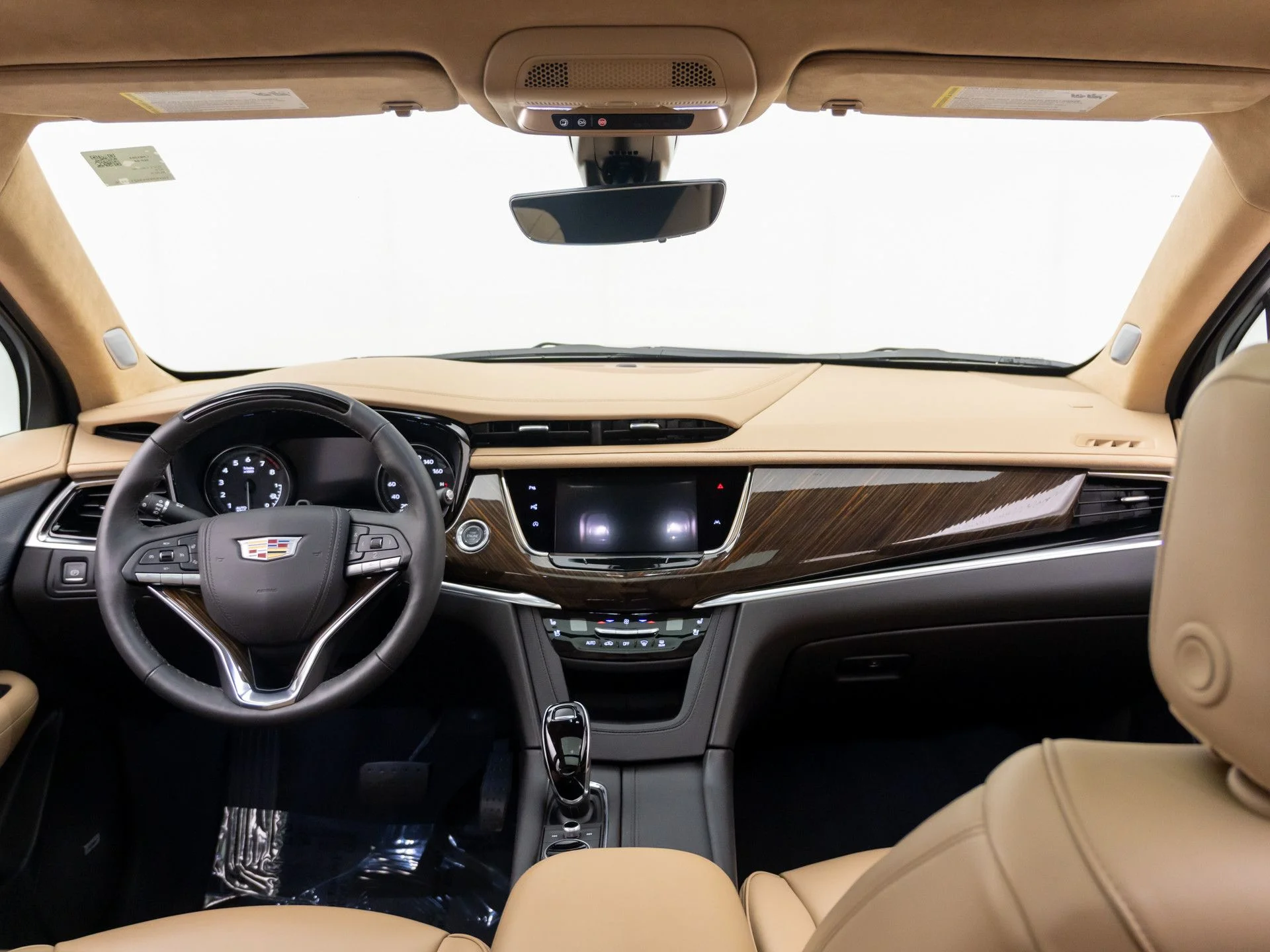 Used 2025 Black Cadillac Premium Luxury image 9
