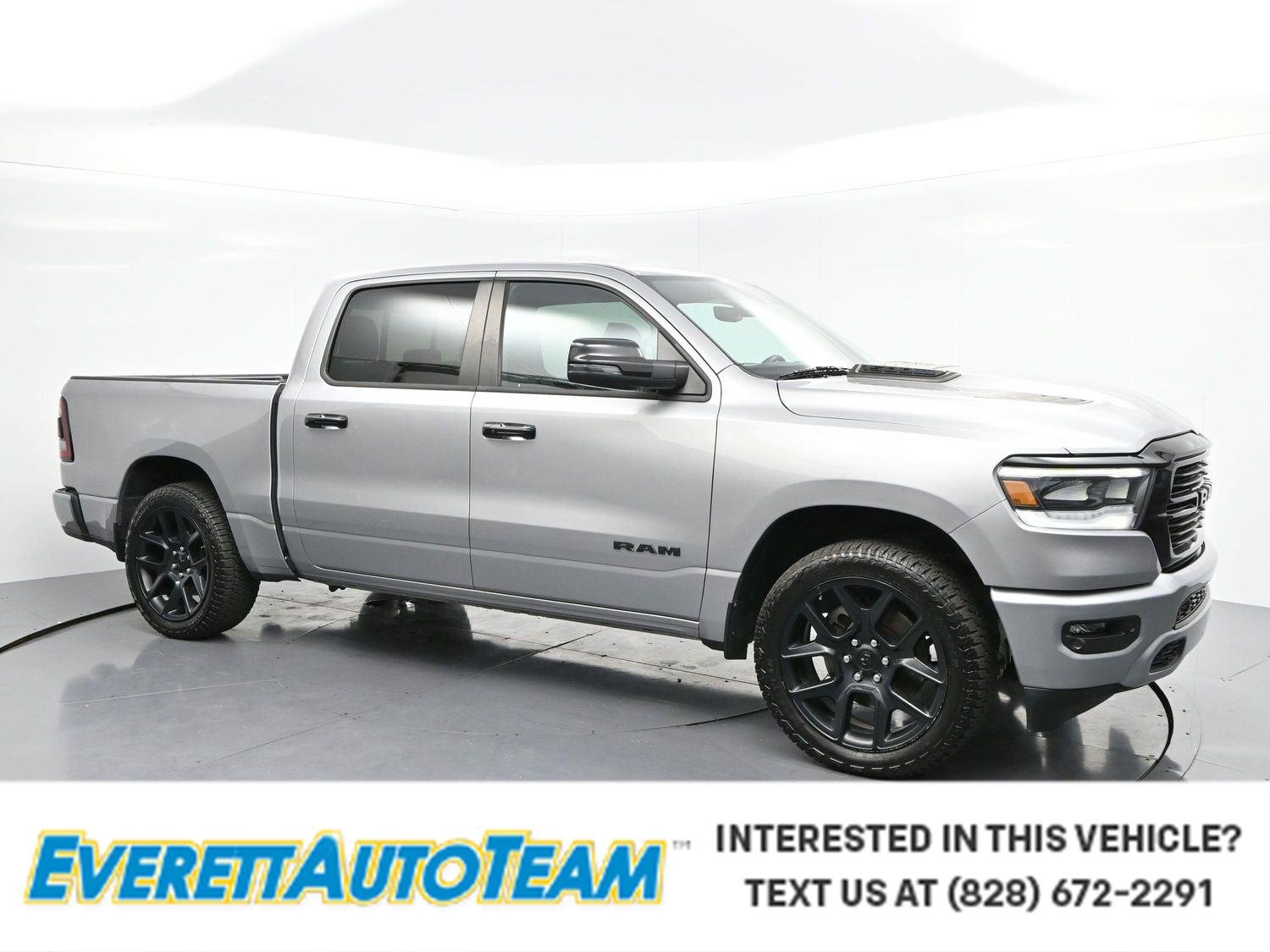2024 RAM 1500 Laramie 4x4 Crew Cab 5'7's photo