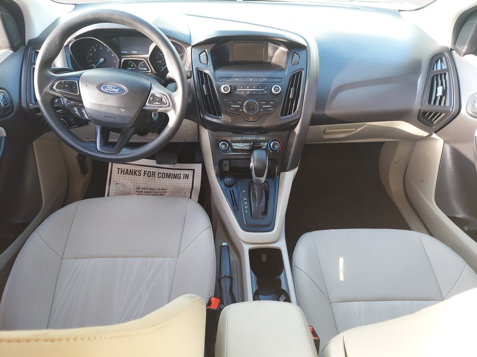 Used 2018 Oxford White Ford SE image 5