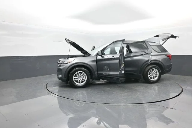 New 2026 Gray Ford Active image 39