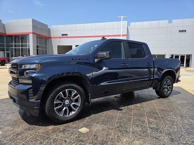 Used 2022 Northsky Blue Metallic Chevrolet RST image 9