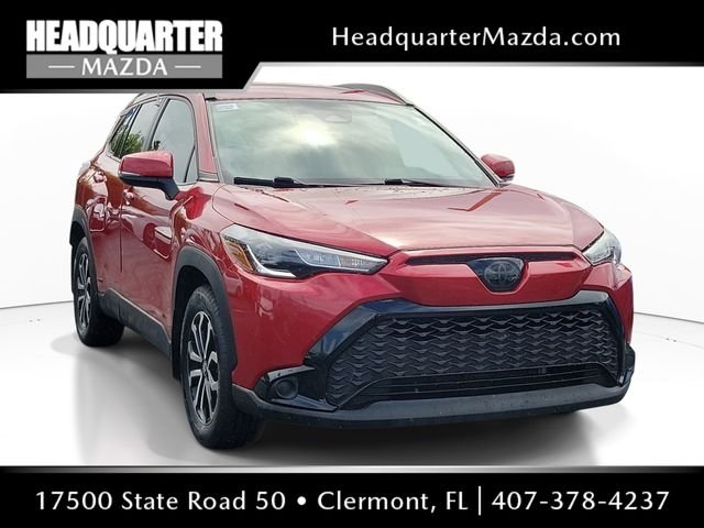 2023 Toyota Corolla Cross Hybrid SE AWD's photo