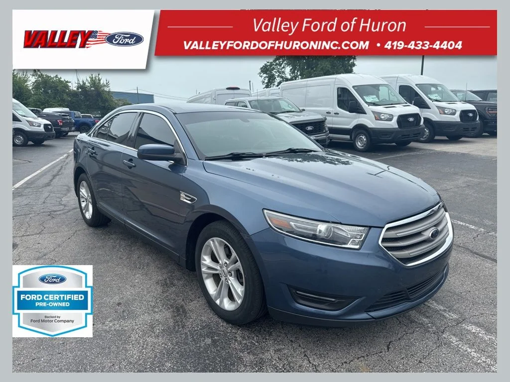 2018 Ford Taurus SEL FWD's photo