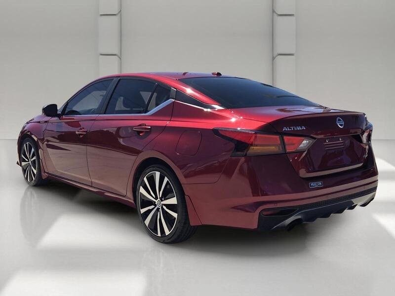 Used 2020 Scarlet NISSAN 2.0 SR SEDAN image 3