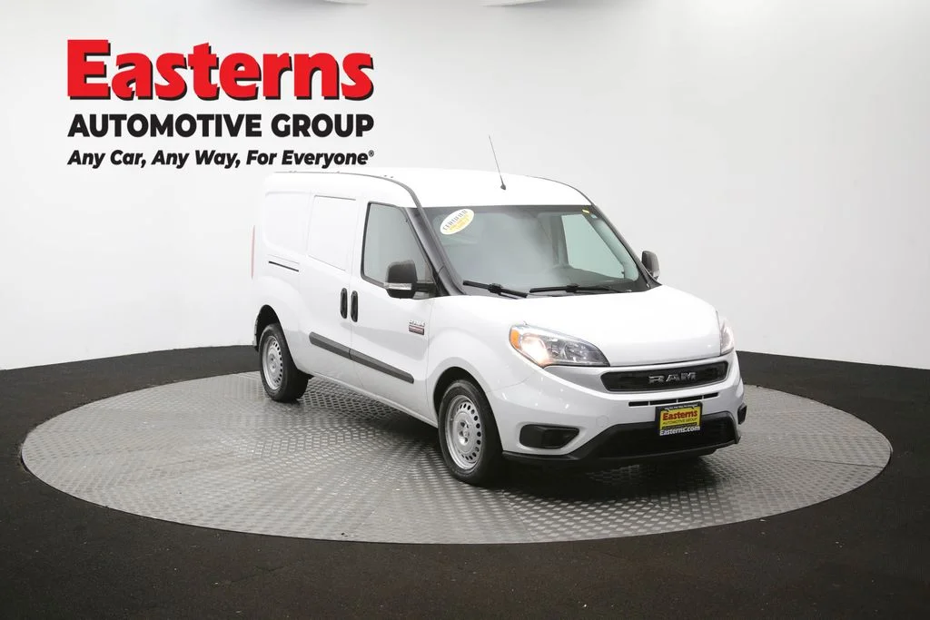 Used 2022 White Ram Base image 49