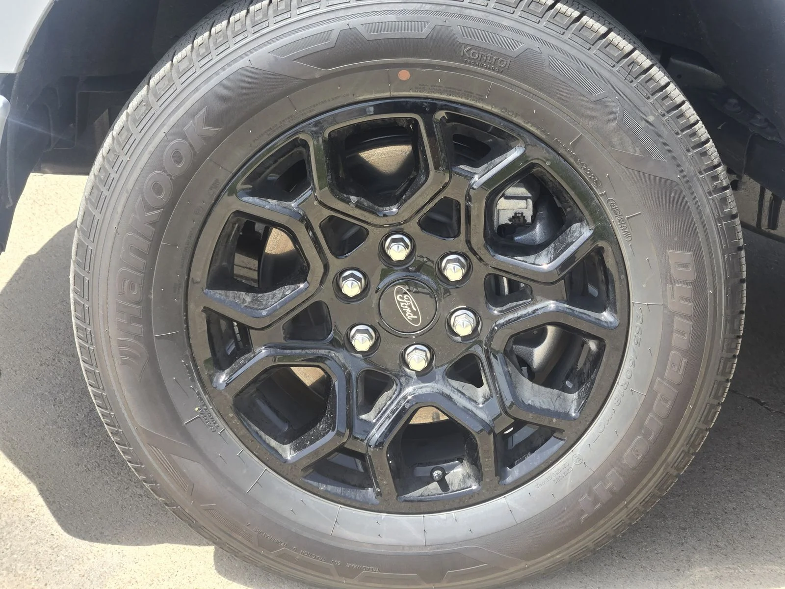 New 2026 Avalanche Ford XLT image 7