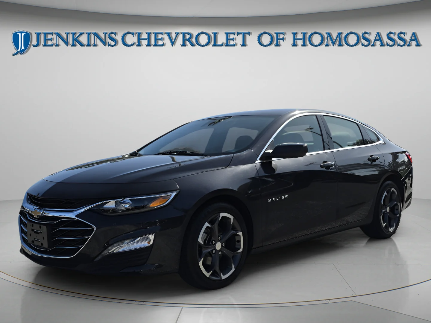 Used 2023 Dark Ash Metallic Chevrolet LT image 10
