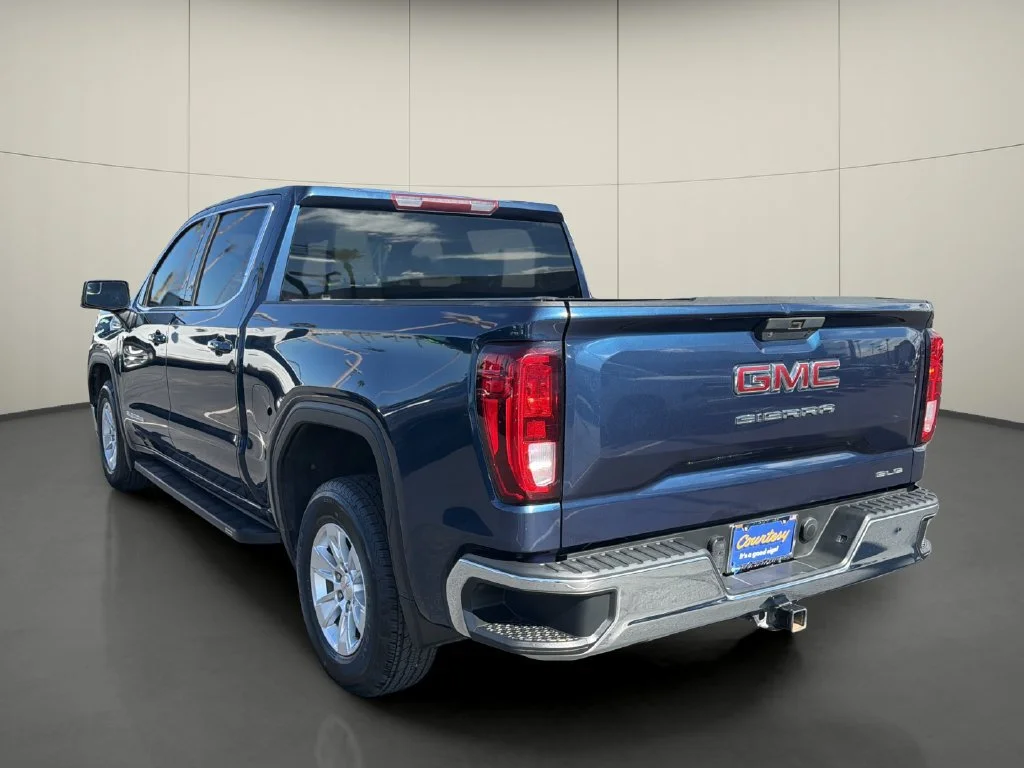 Certified Used 2020 PACIFIC BLUE METALLIC GMC SLE image 5