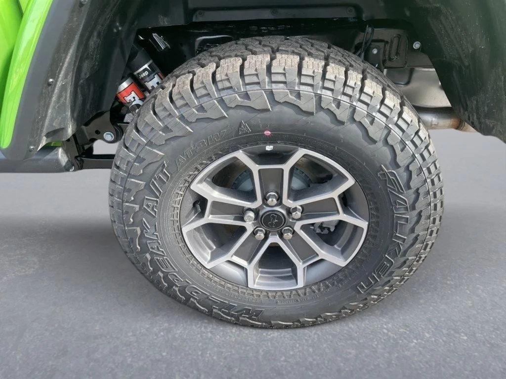 New 2026 Mojito Exterior Paint Jeep Mojave X image 10