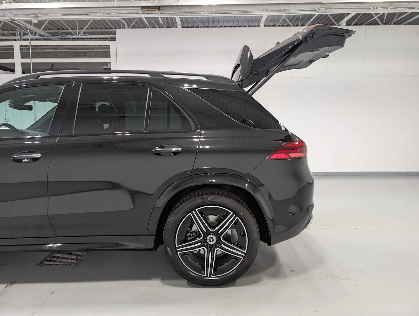 2026 Mercedes-Benz GLE GLE350 - Photo 9