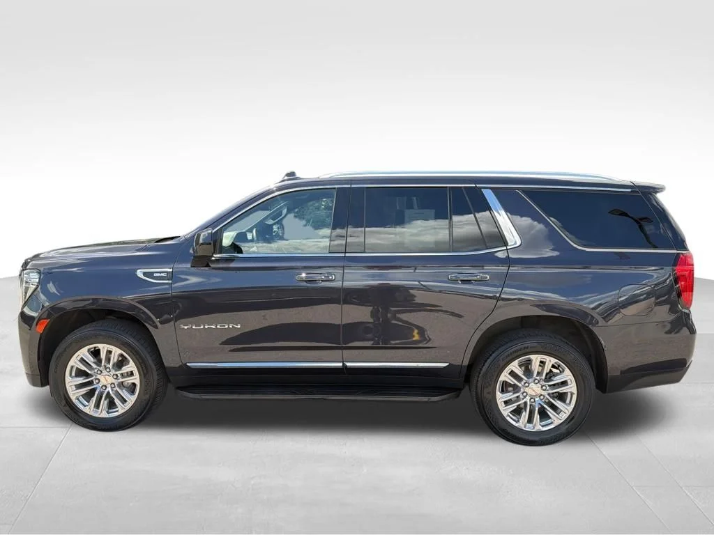 Used 2024 Silver GMC SLT image 2