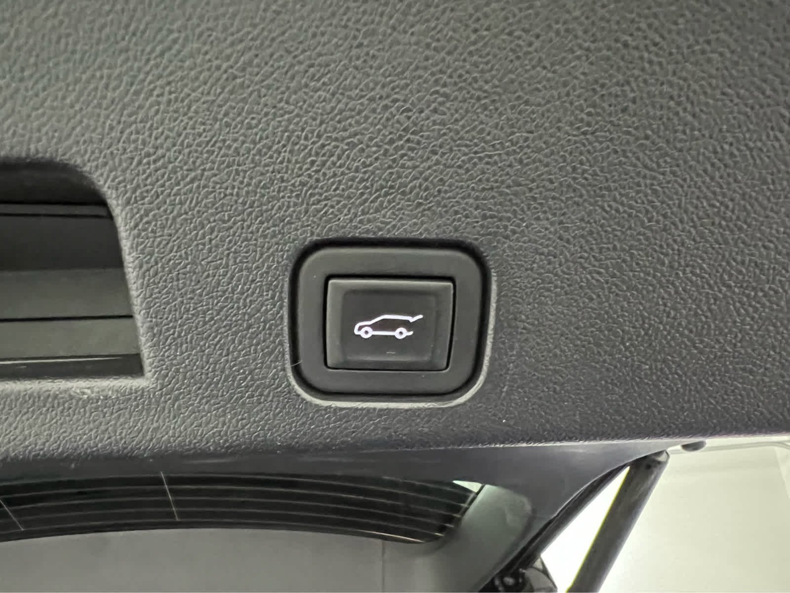 Used 2024 Mosaic Black Metallic Chevrolet AWD LT image 15