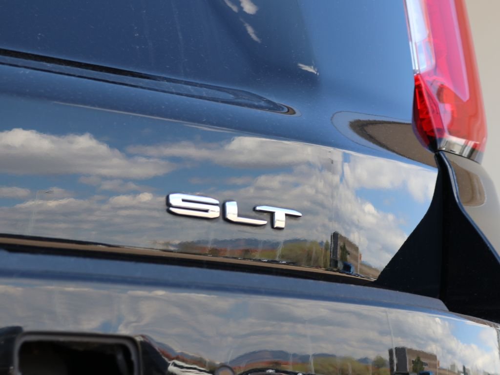 Used 2024 Black GMC SLT image 25