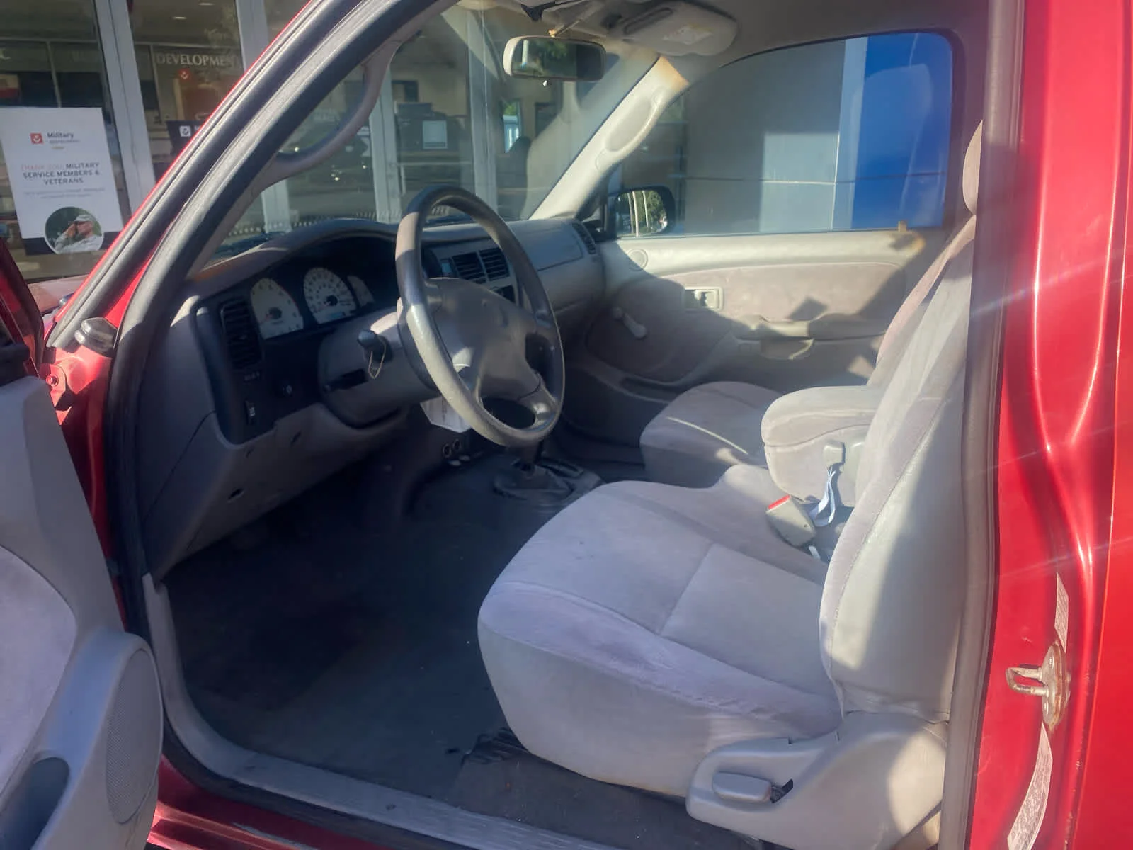 Used 2003 Impulse Red Pearl Toyota  image 8