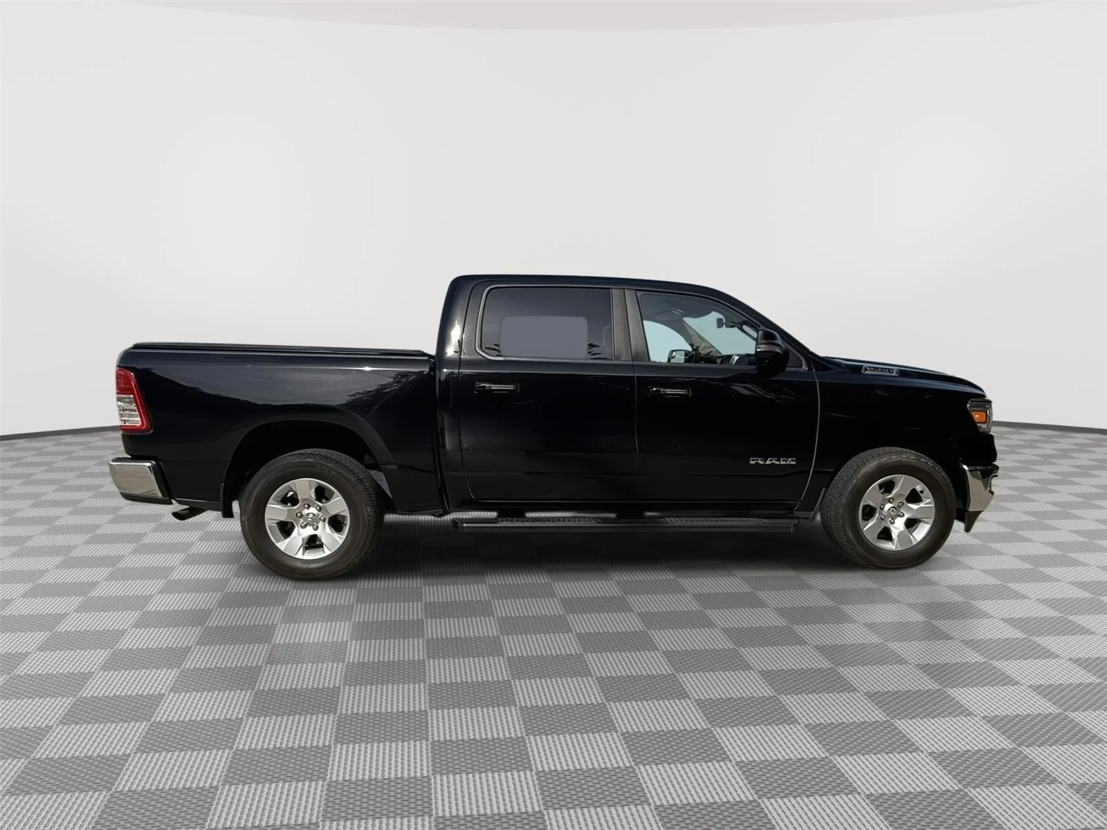 Used 2019 Diamond Black Crystal Pearlcoat Ram Big Horn/Lone Star image 8
