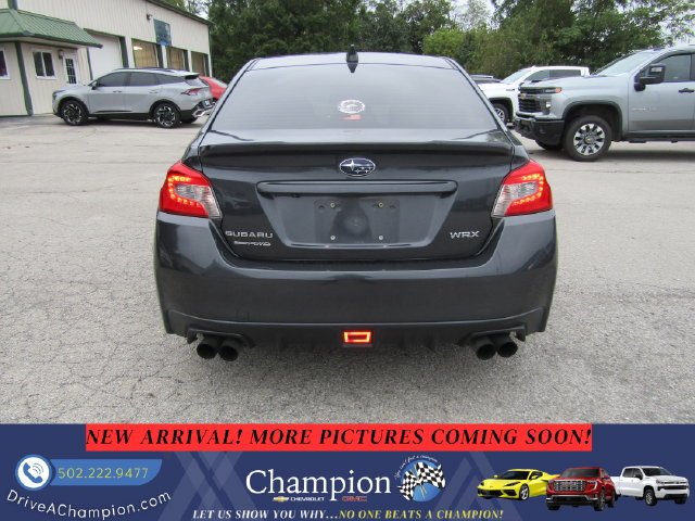 Used 2018 Gray Subaru Limited image 5