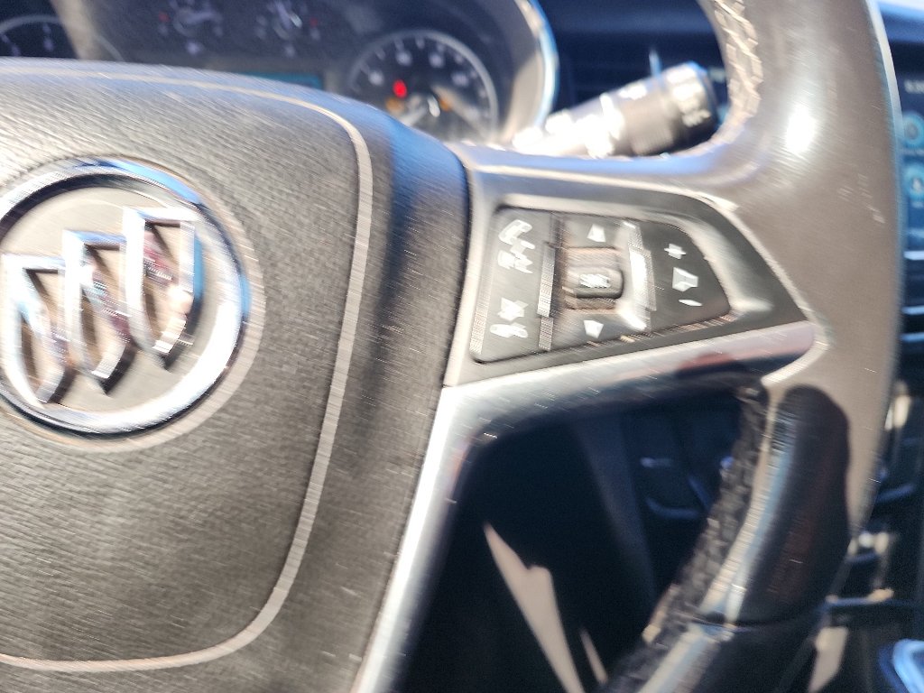 Used 2019 White Frost Tricoat Buick Preferred image 14