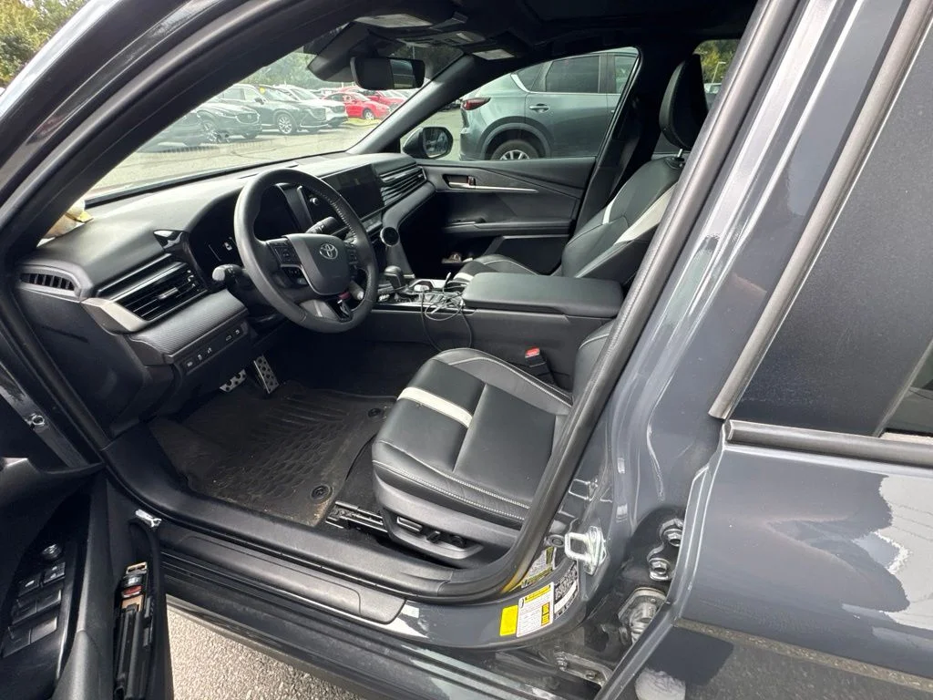 Used 2025 Underground Toyota SE image 8