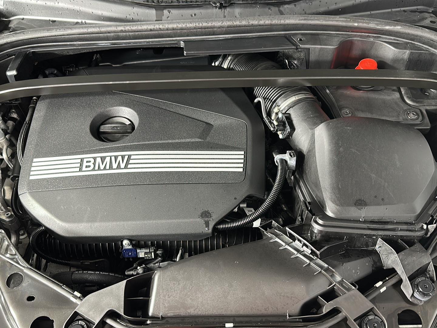 Used 2024 Space Silver Metallic BMW xDrive28i image 29
