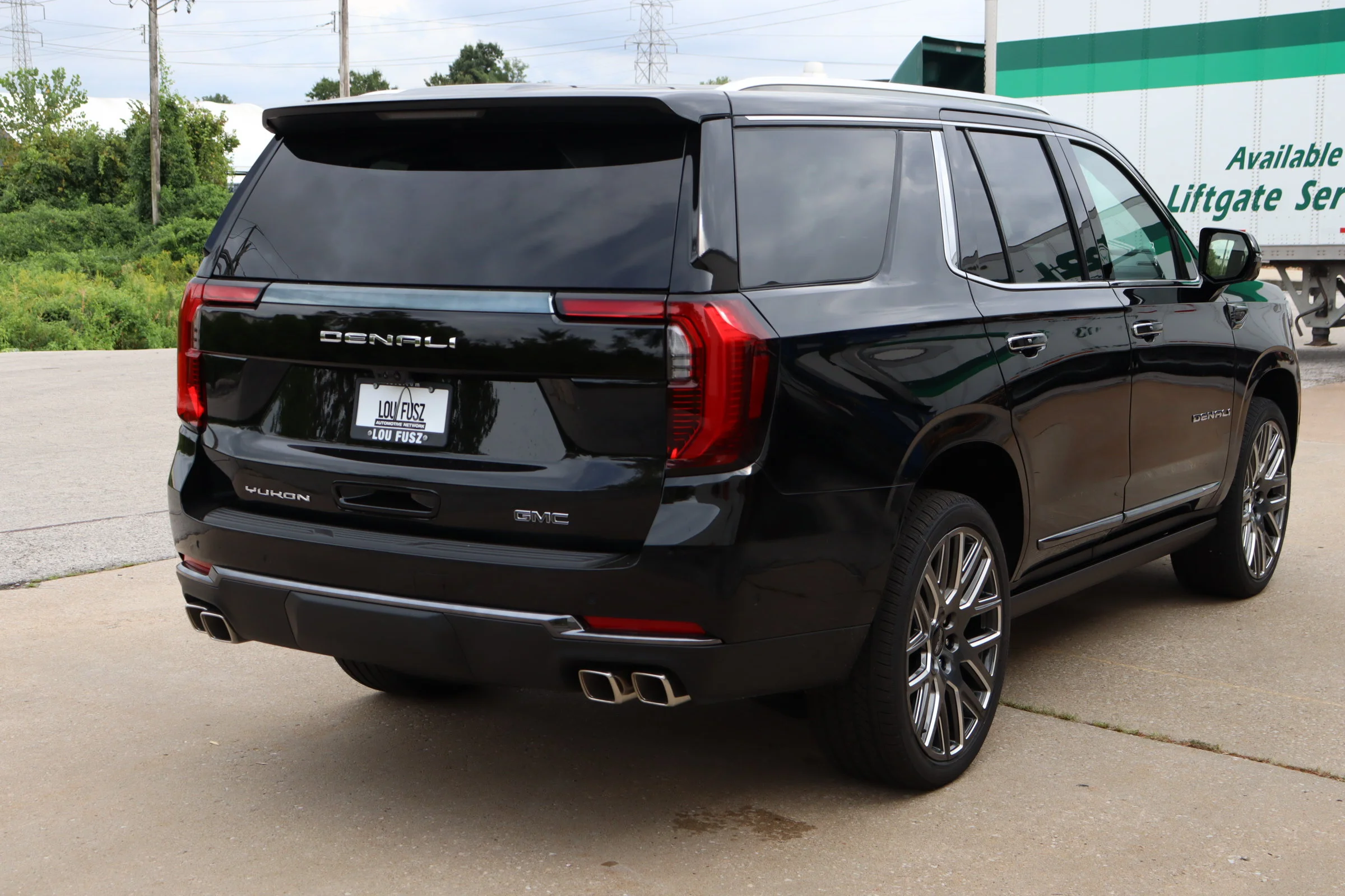 New 2026 Onyx Black GMC Denali Ultimate image 7