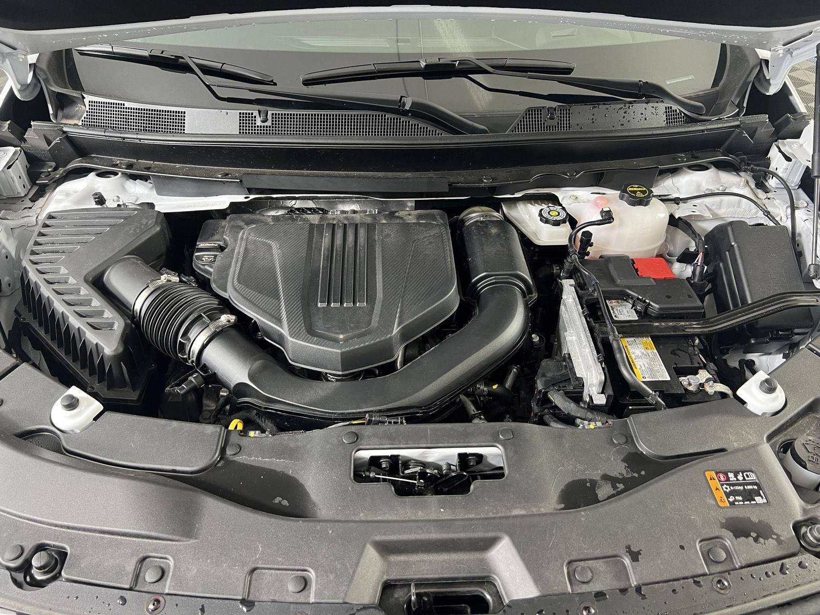 Used 2026 Summit White Chevrolet AWD LT image 32