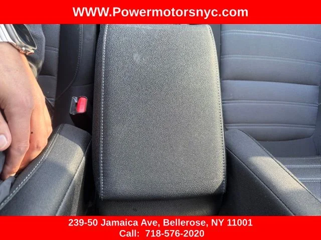 Used 2021 Gray Honda EX image 38