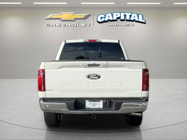 Used 2024 White Ford Lariat image 4