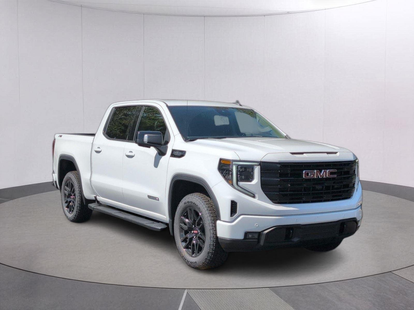 New 2026 Summit White GMC Elevation image 9