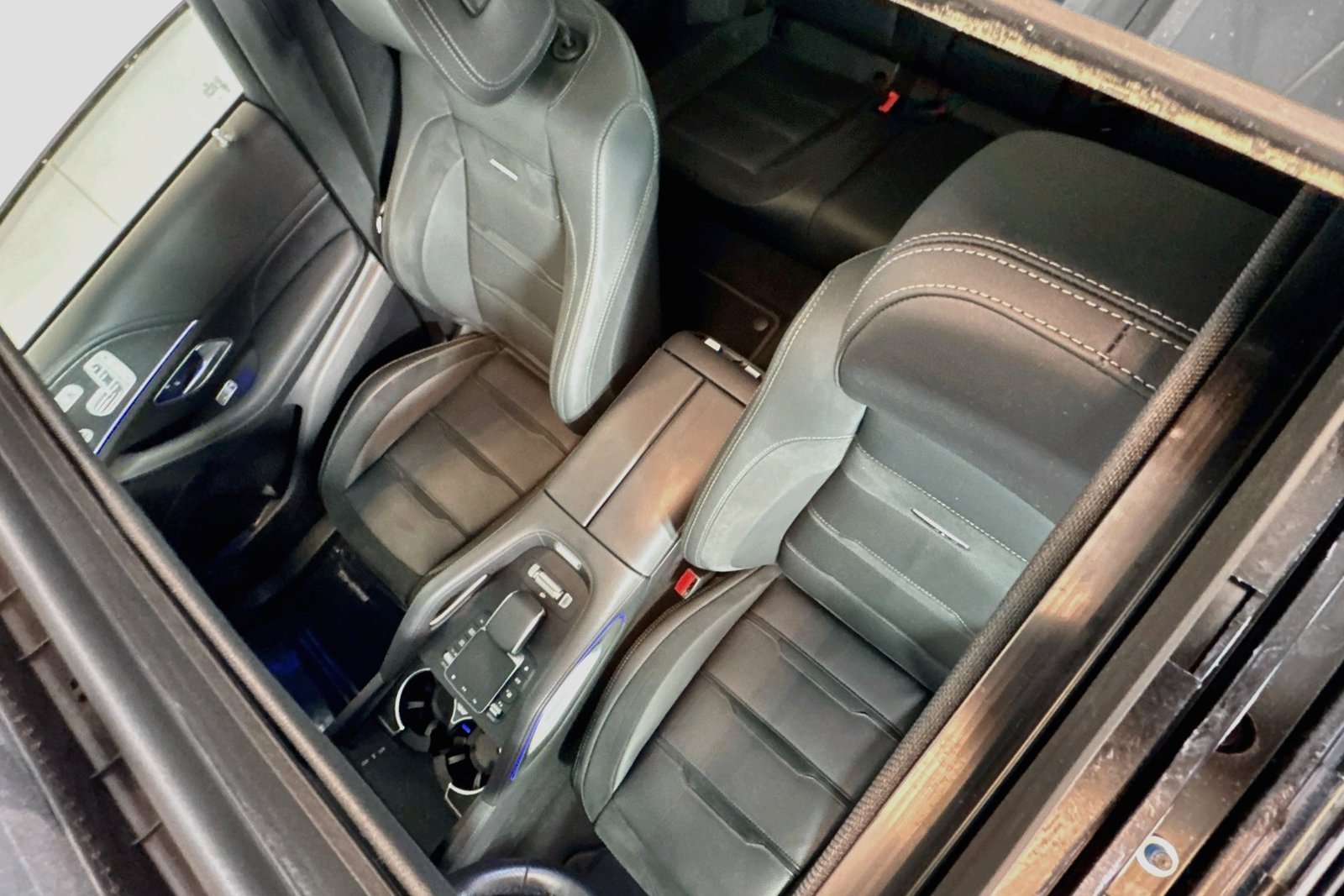 Used 2024 Polar White Mercedes-Benz AMG® GLE 53 image 20