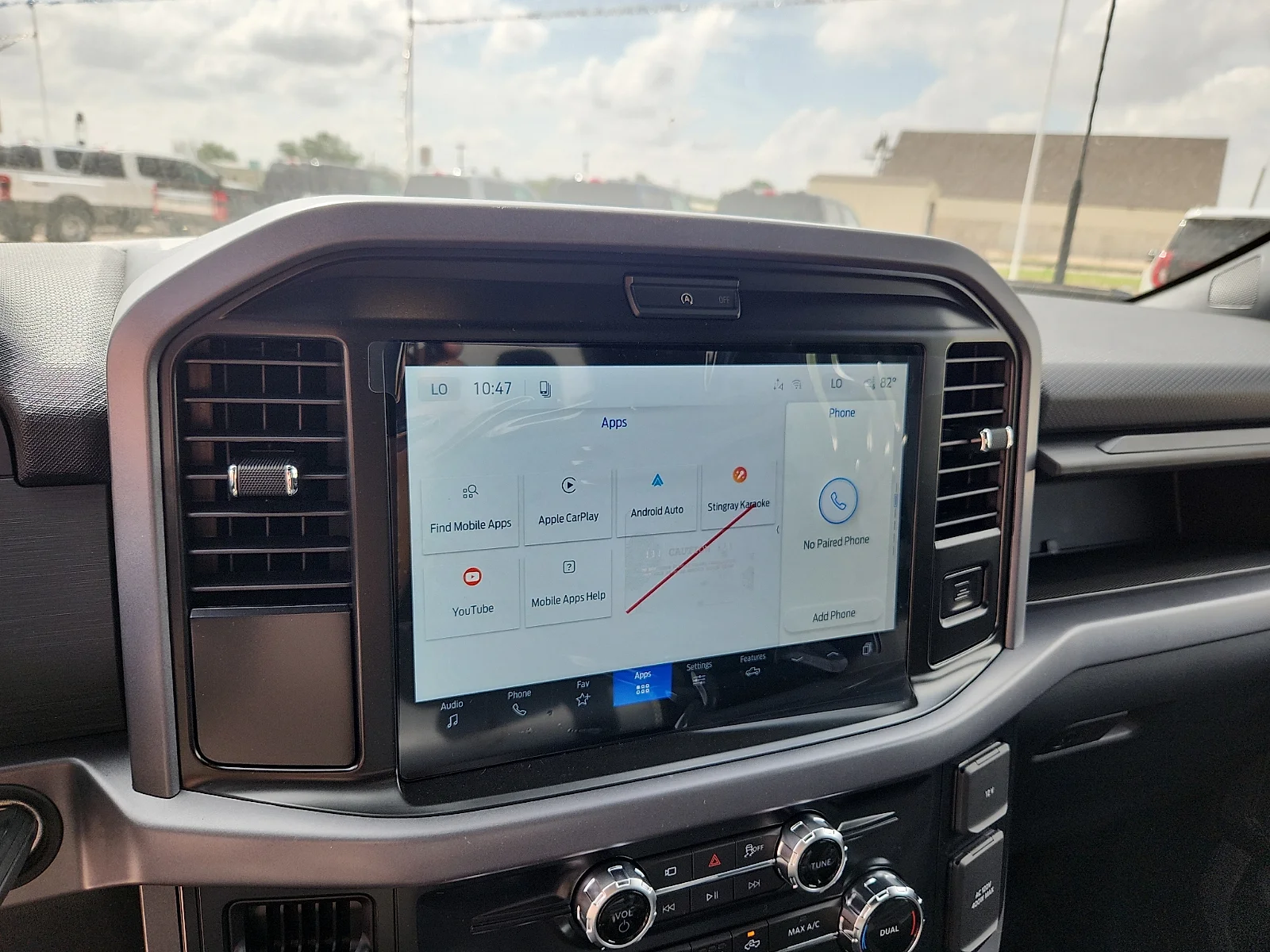New 2026 Carbonized Gray Metallic Ford XLT image 24
