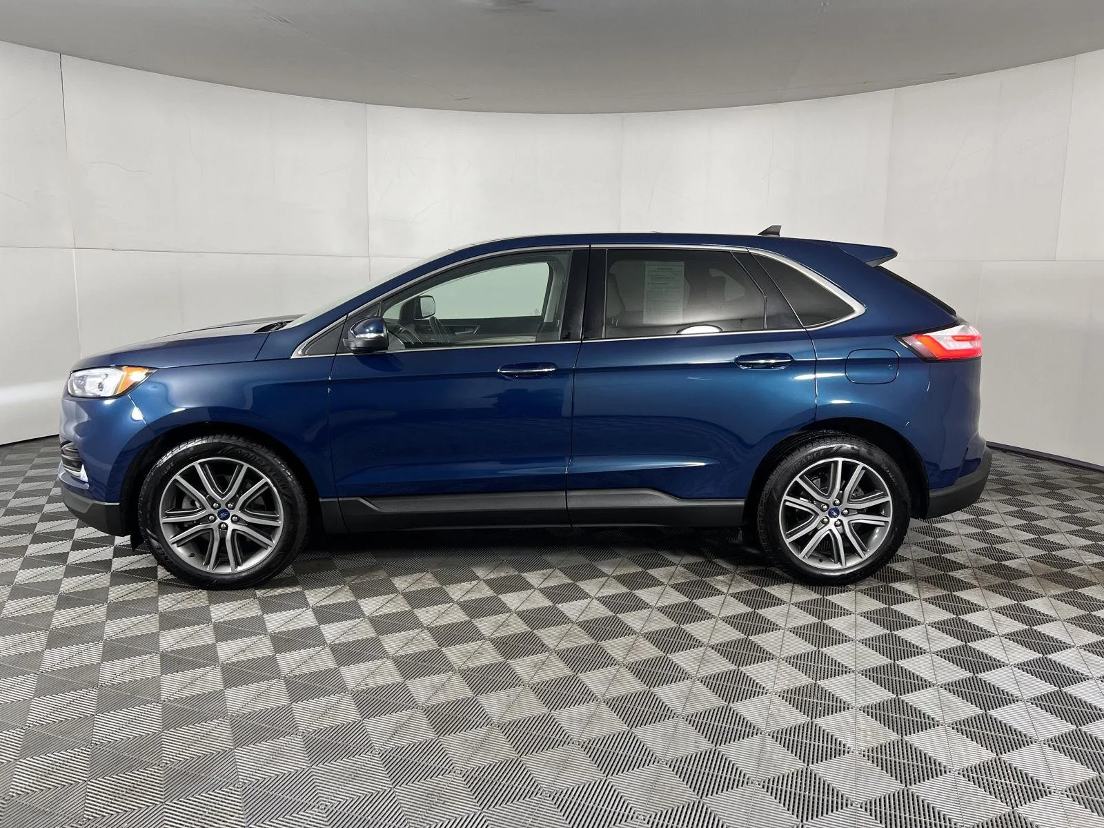 Used 2020 Dark Persian Green Ford Titanium image 6