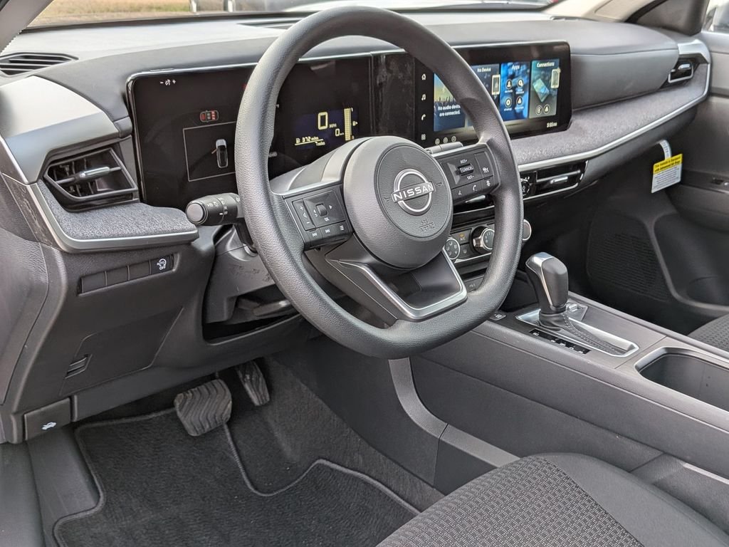 New 2026 Gray Nissan S image 19