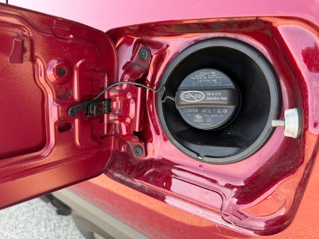 Certified Used 2023 Pearl Toyota XLE image 22