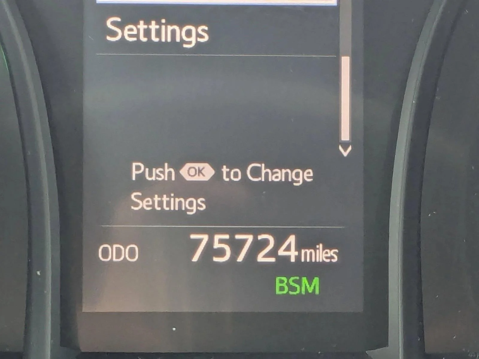 Used 2018 Galactic Aqua Mica Toyota SE image 11