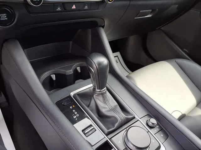 Used 2022 Blue Mazda Select image 8