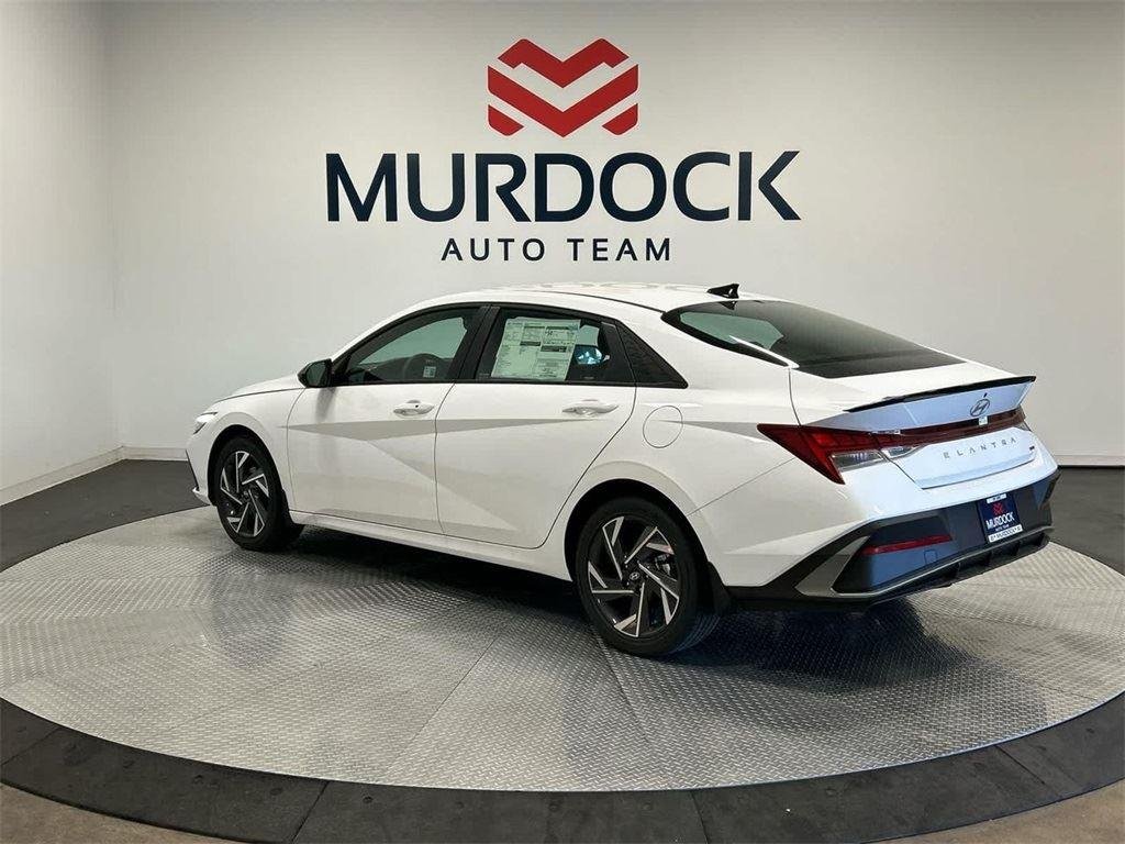 New 2025 Serenity White Hyundai SEL Sport image 7
