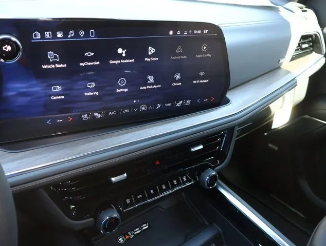 2026 Chevrolet Suburban High Country - Photo 21
