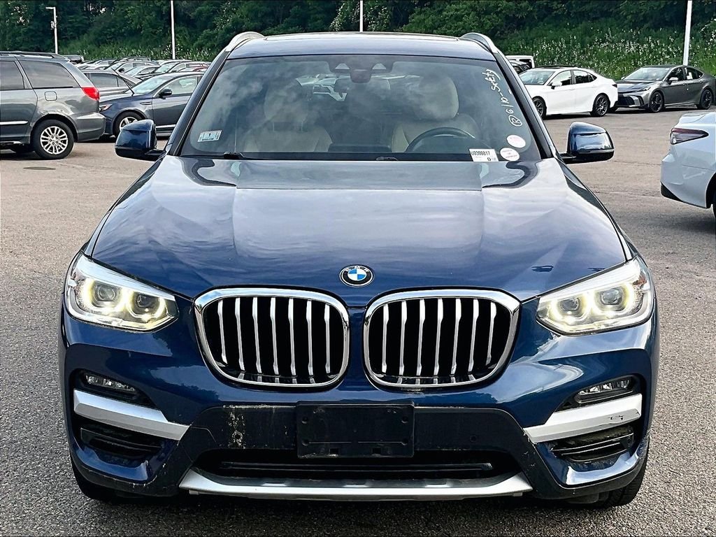 Used 2020 Blue BMW xDrive30i image 2