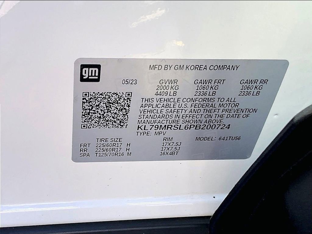 Used 2023 Summit White Chevrolet LT image 33