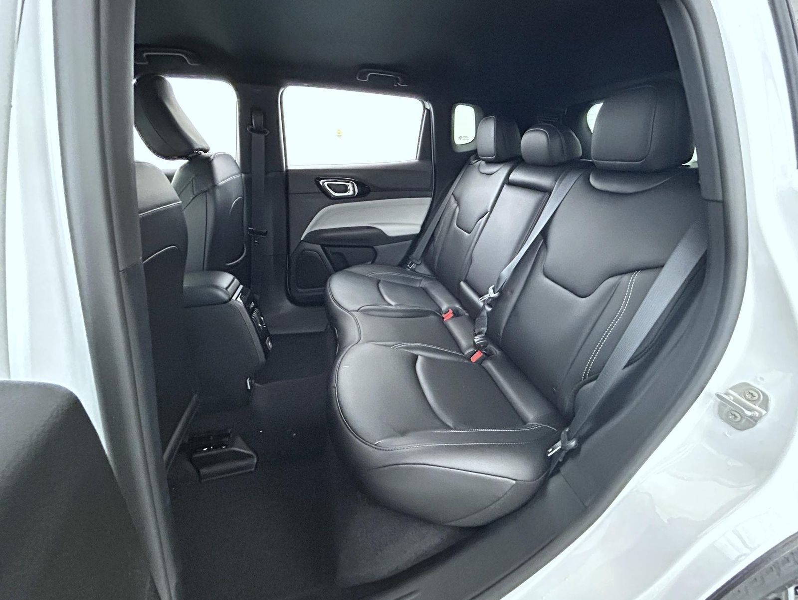 New 2026 Bright White Clearcoat Jeep Limited image 19