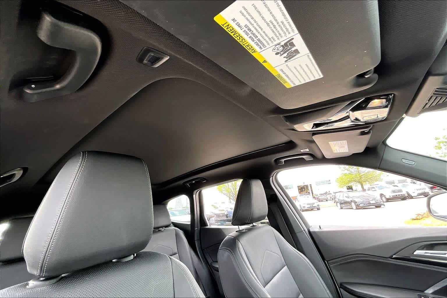 Used 2023 Space Silver Metallic BMW xDrive28i image 13