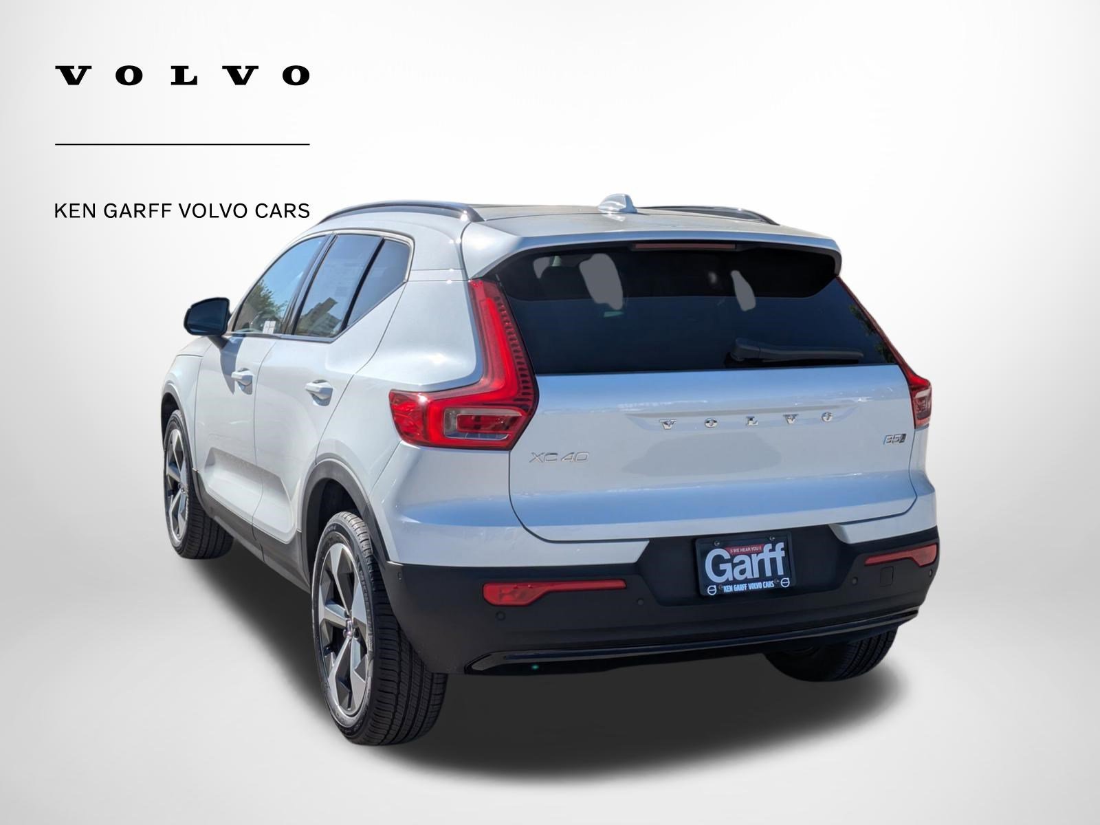 New 2026 Crystal White Volvo Plus image 5