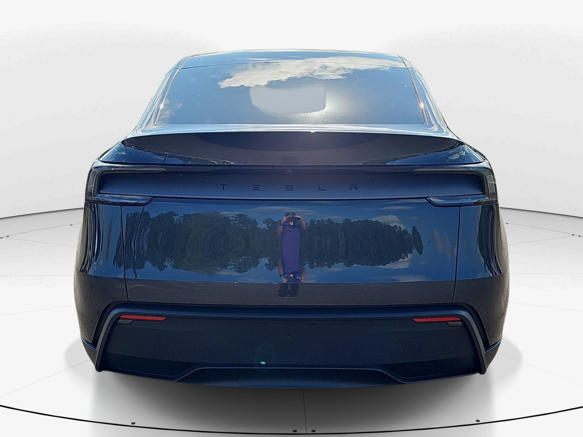 Used 2026 Gray Tesla  image 4