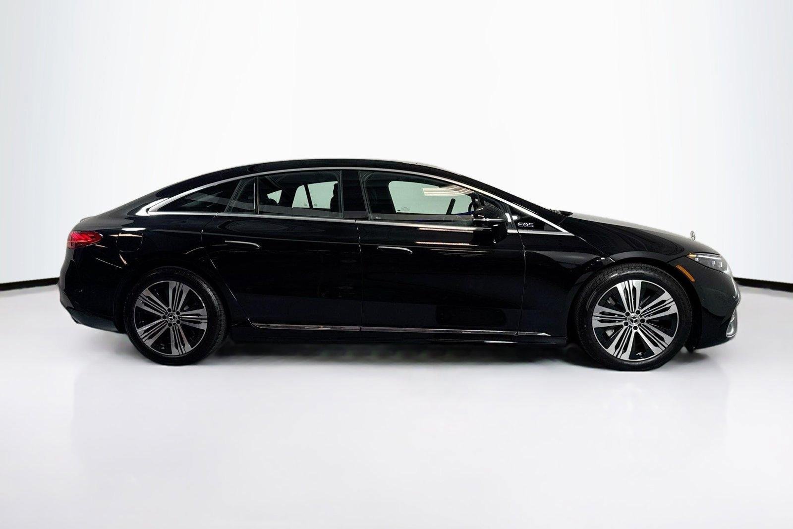 New 2026 Obsidian Black Metallic Mercedes-Benz EQS 450 image 4
